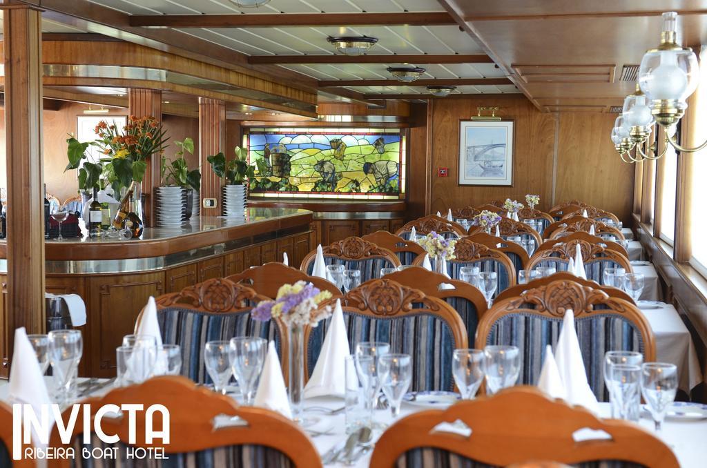Invicta Ribeira Boat Hotel OOporto Esterno foto